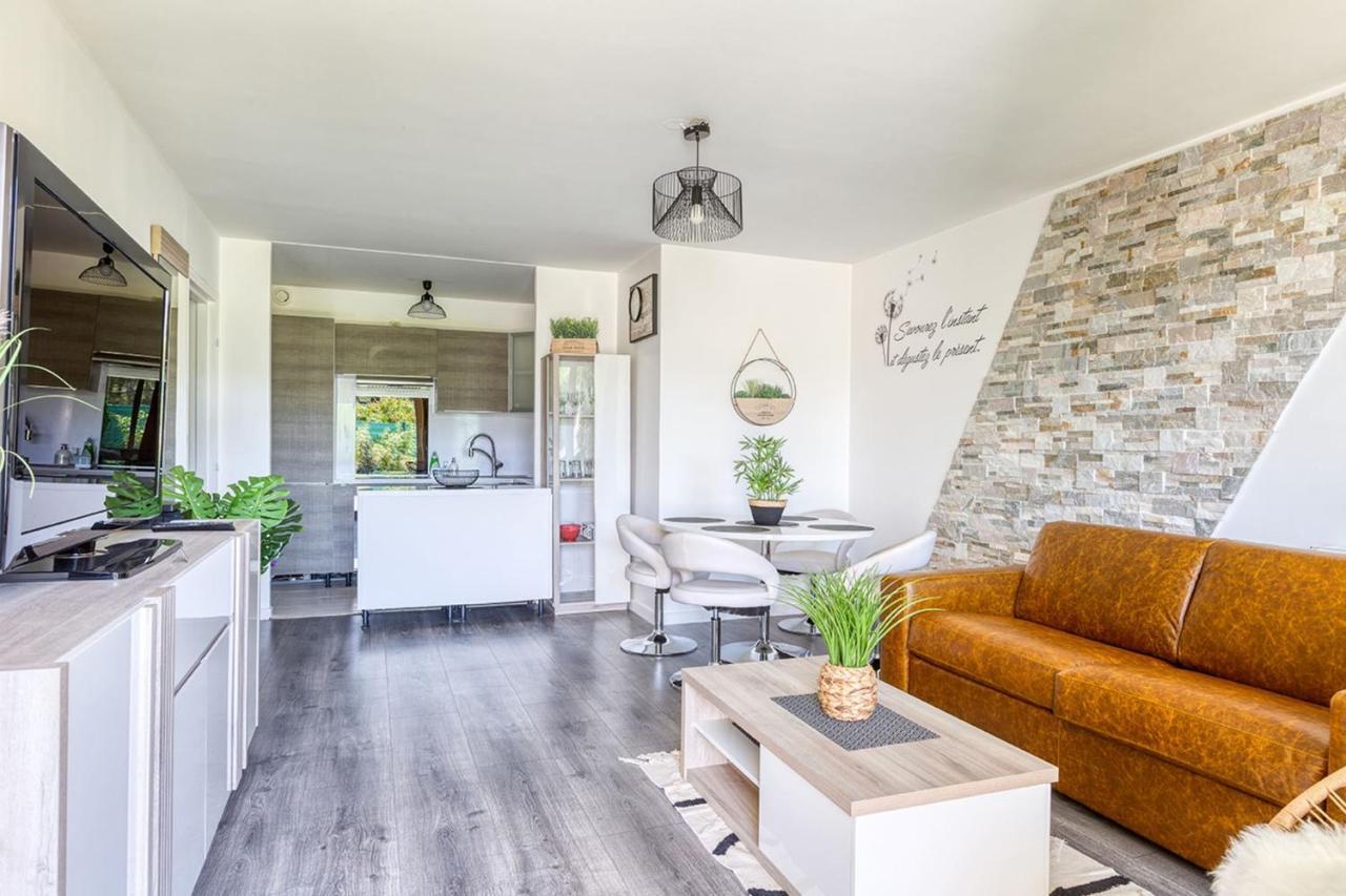 Leclat Verdoyant De Noisy - Jardin Exterior foto