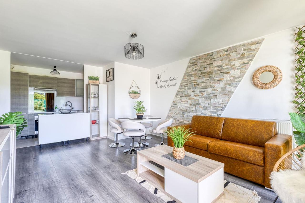 Leclat Verdoyant De Noisy - Jardin Exterior foto